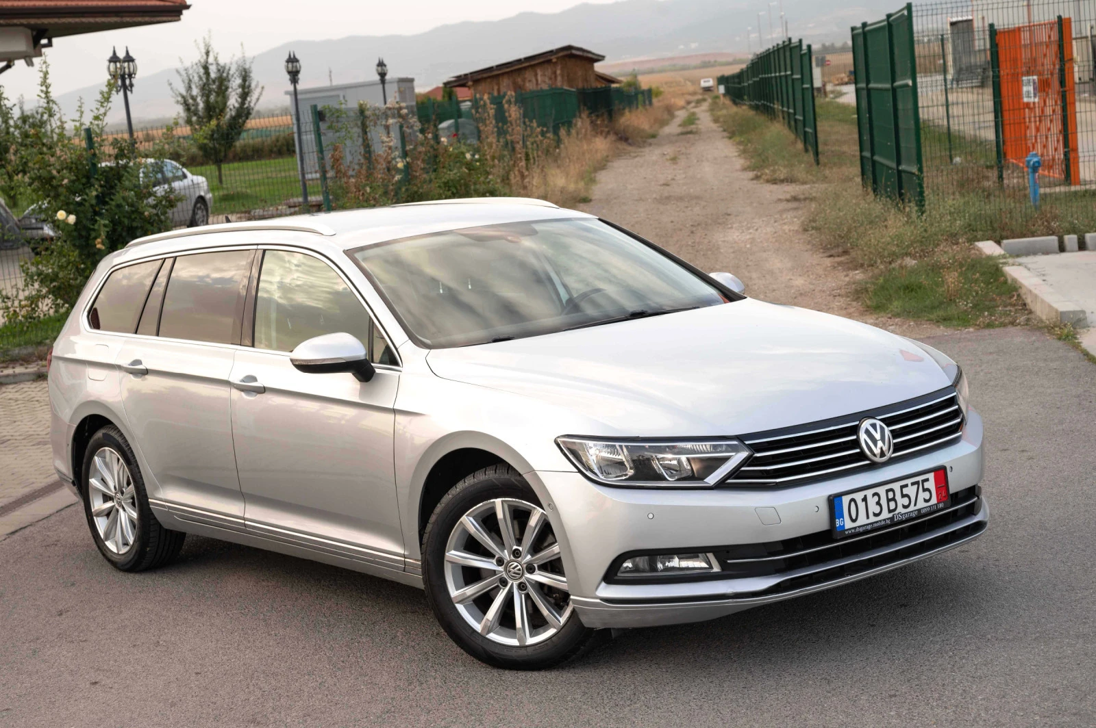 VW Passat 2.0TDI* HighLine* АСС* КАМЕРА* Keyless* Алкантра - изображение 5