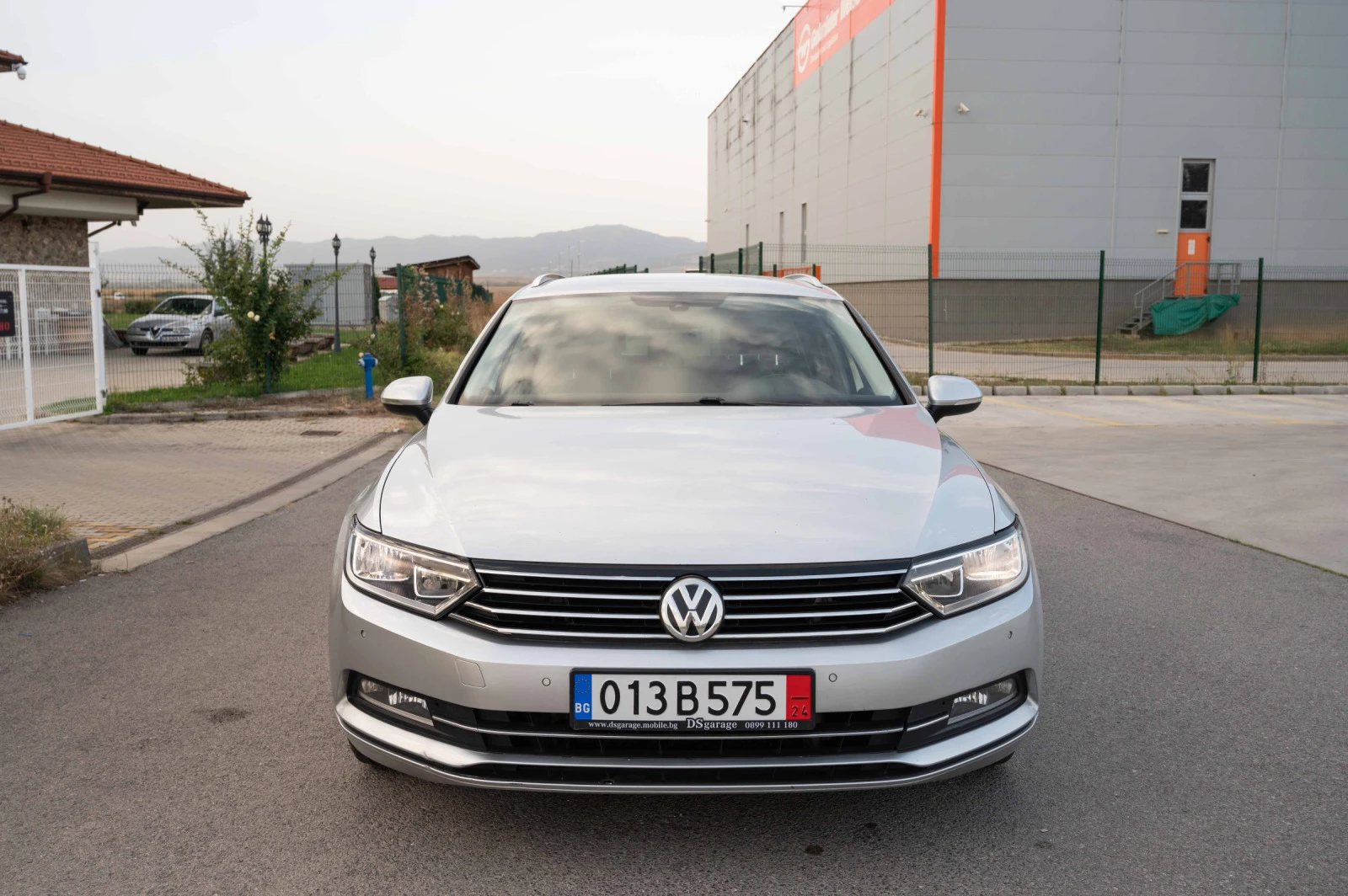 VW Passat 2.0TDI* HighLine* АСС* КАМЕРА* Keyless* Алкантра - изображение 4