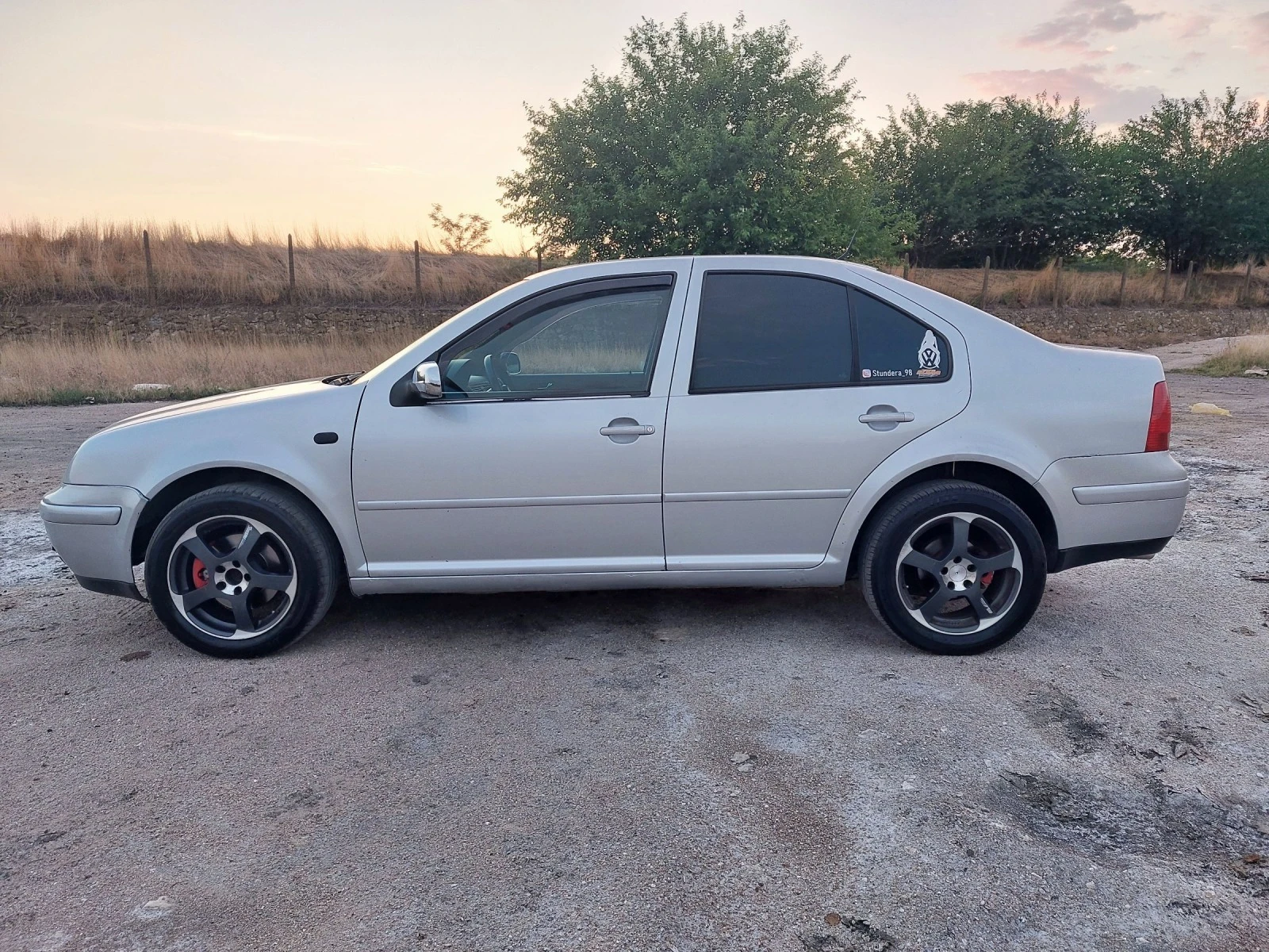 VW Bora 1.9TDI 101ps - изображение 6