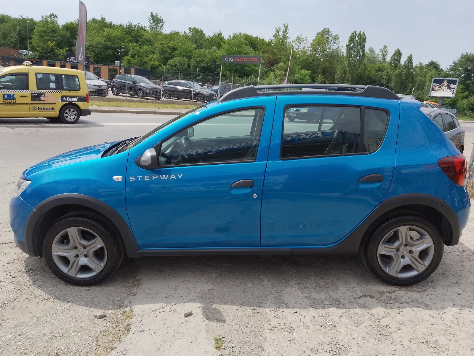 Dacia Sandero STEPWAY/0.9TCE/NAVI+ CAMERA/ФАБРИЧНА ГАЗ - изображение 8