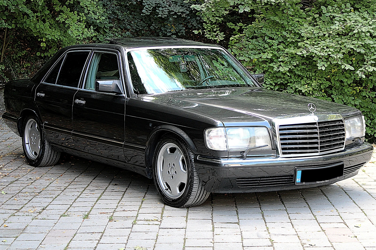 Mercedes-Benz S 560 560SE W126 - изображение 3
