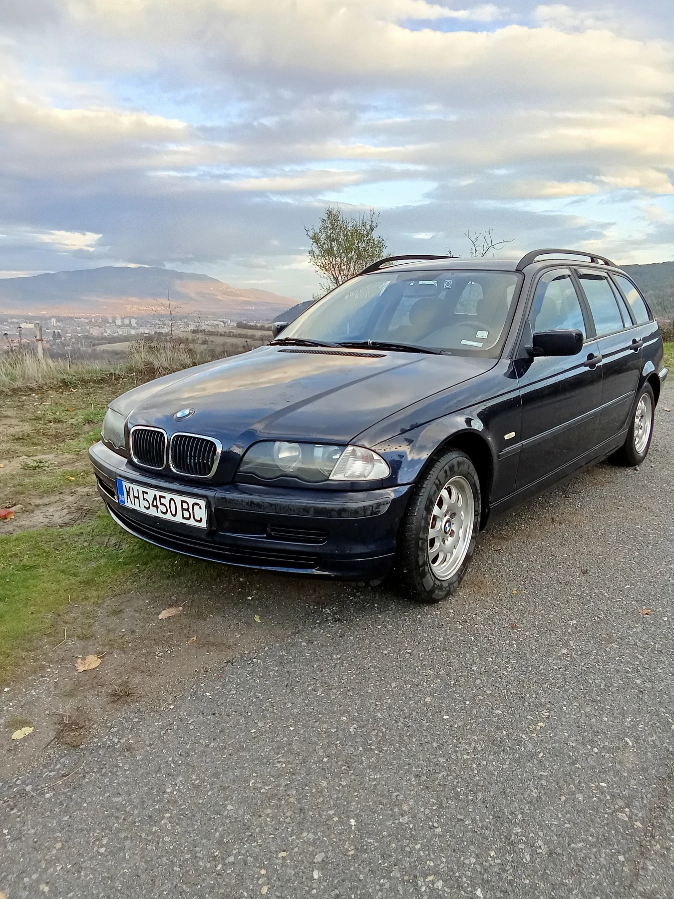 BMW 318  - изображение 6