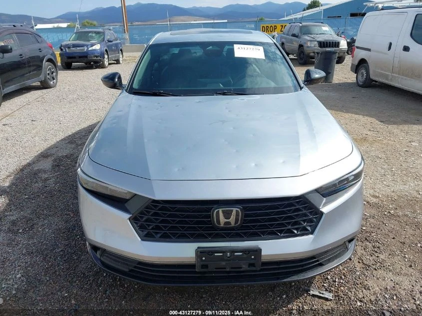 Honda Accord HYBRID Sport-L * ������ ����* CARFAX | Mobile.bg � ����������� 12