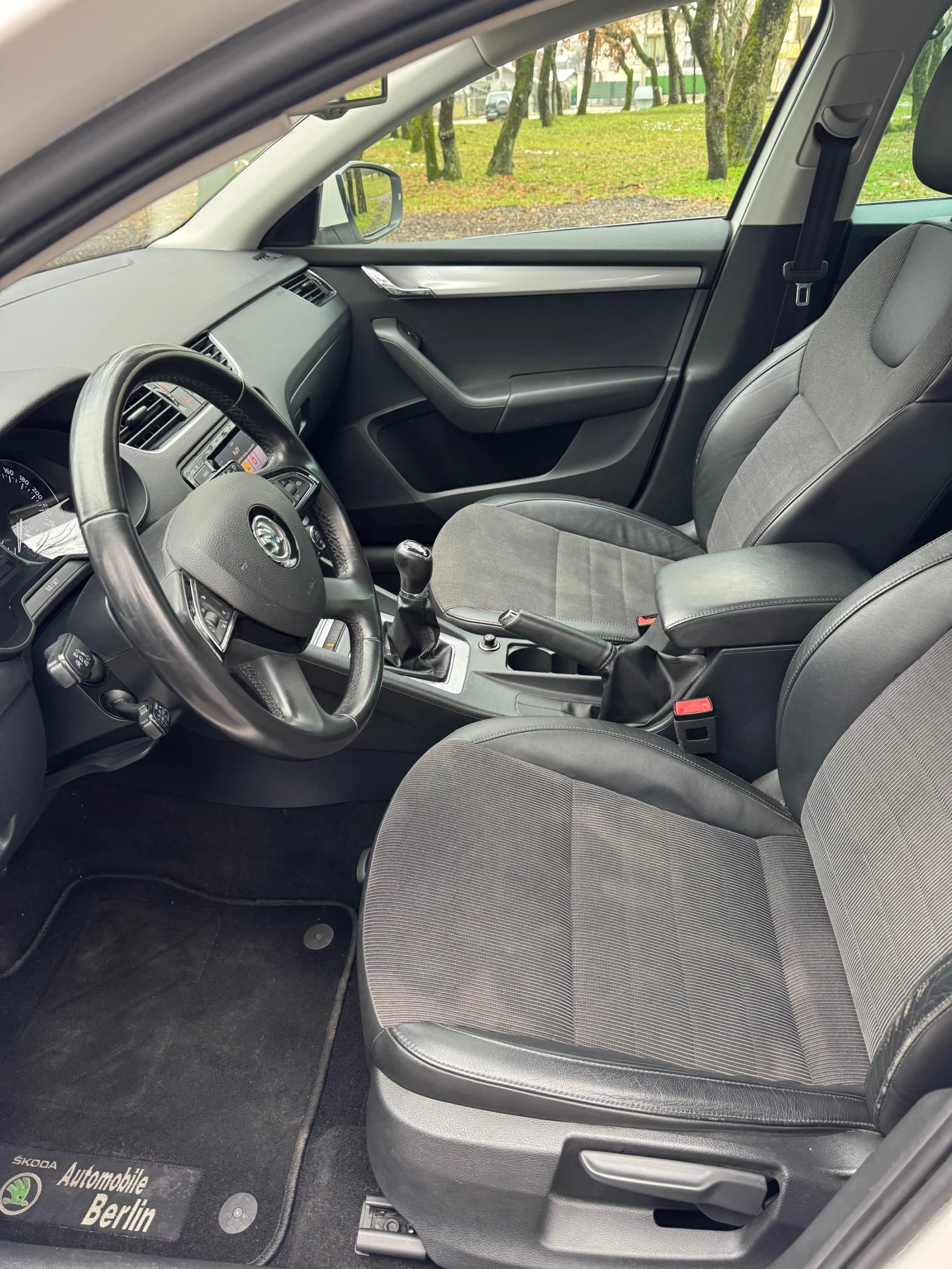 Skoda Octavia 2.0 TDI | Mobile.bg � ����������� 10