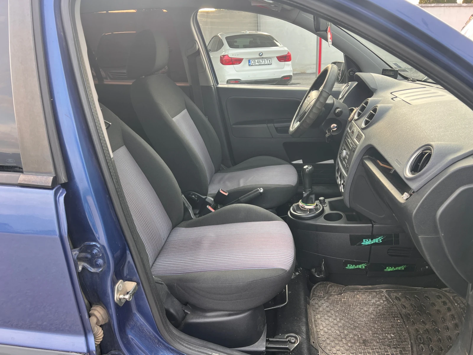 Ford Fusion 1.4HDi, снимка 13 - Автомобили и джипове - 53829991