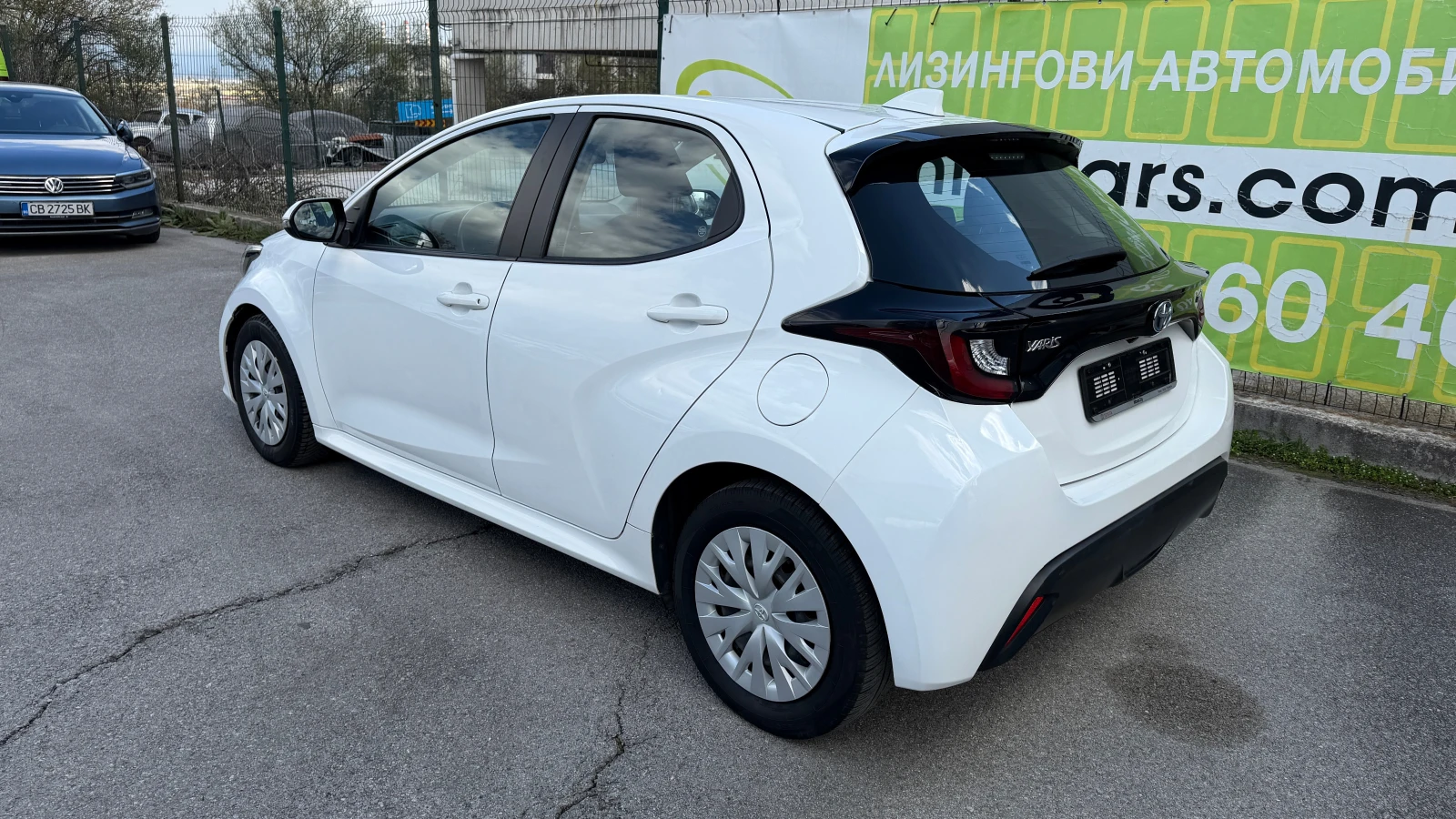 Toyota Yaris 1.5 Hybrid, снимка 5 - Автомобили и джипове - 54149408