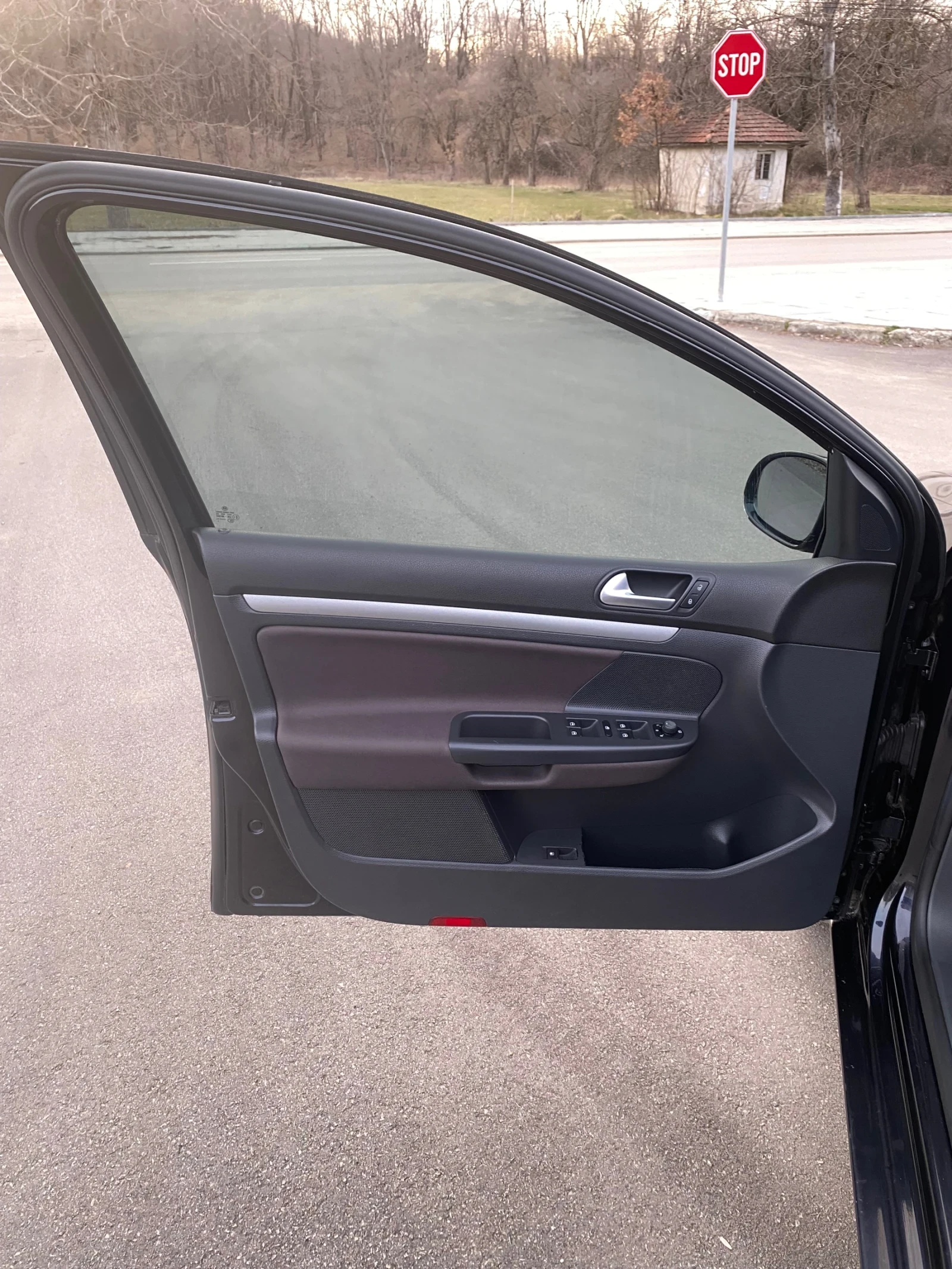 VW Golf, снимка 14 - Автомобили и джипове - 54165142