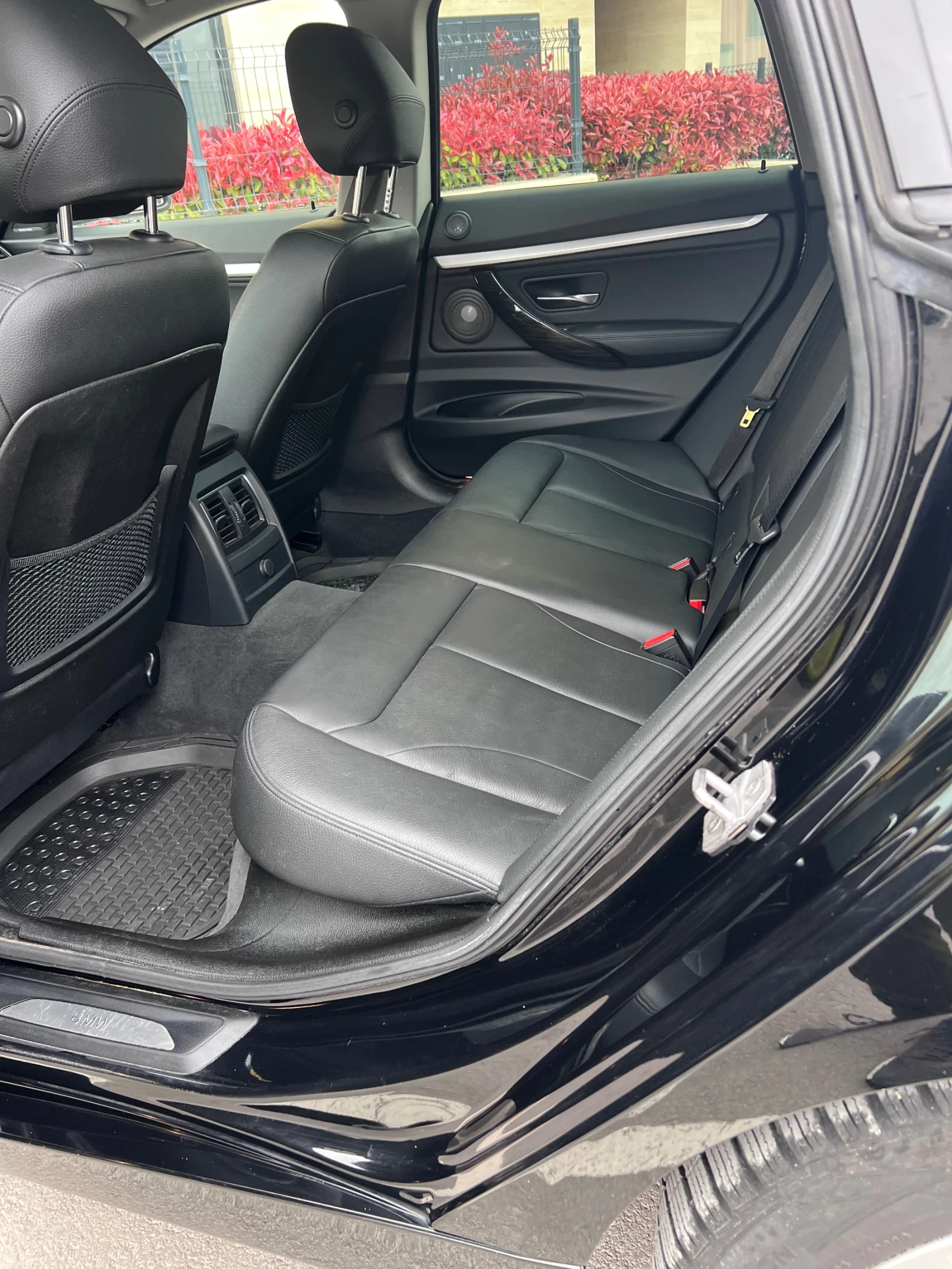 BMW 3gt 320d Gran Turismo, снимка 9 - Автомобили и джипове - 54346420