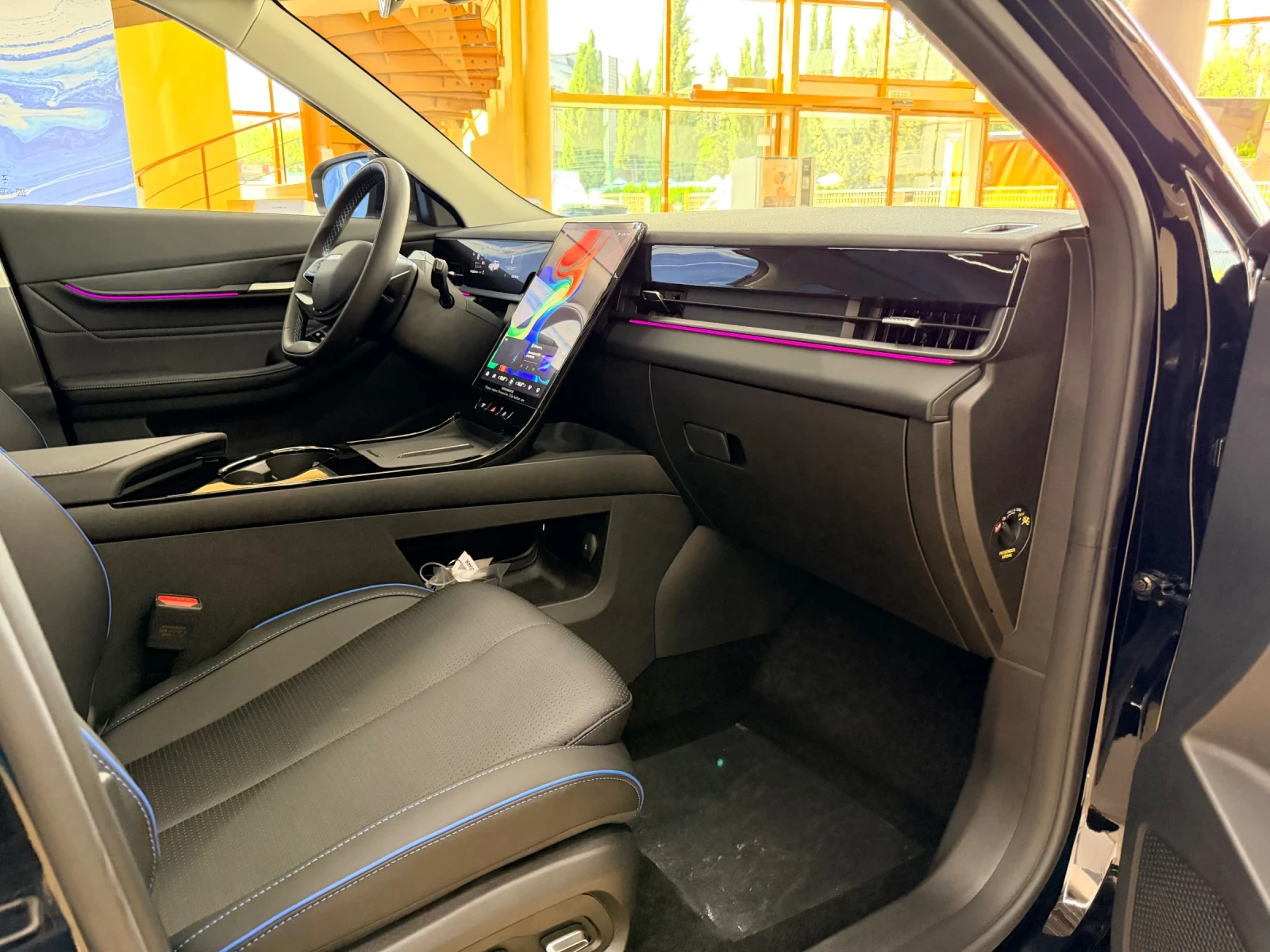 Jaecoo 5 JAECOO 5 EV 61 Kwh, снимка 13 - Автомобили и джипове - 54691397
