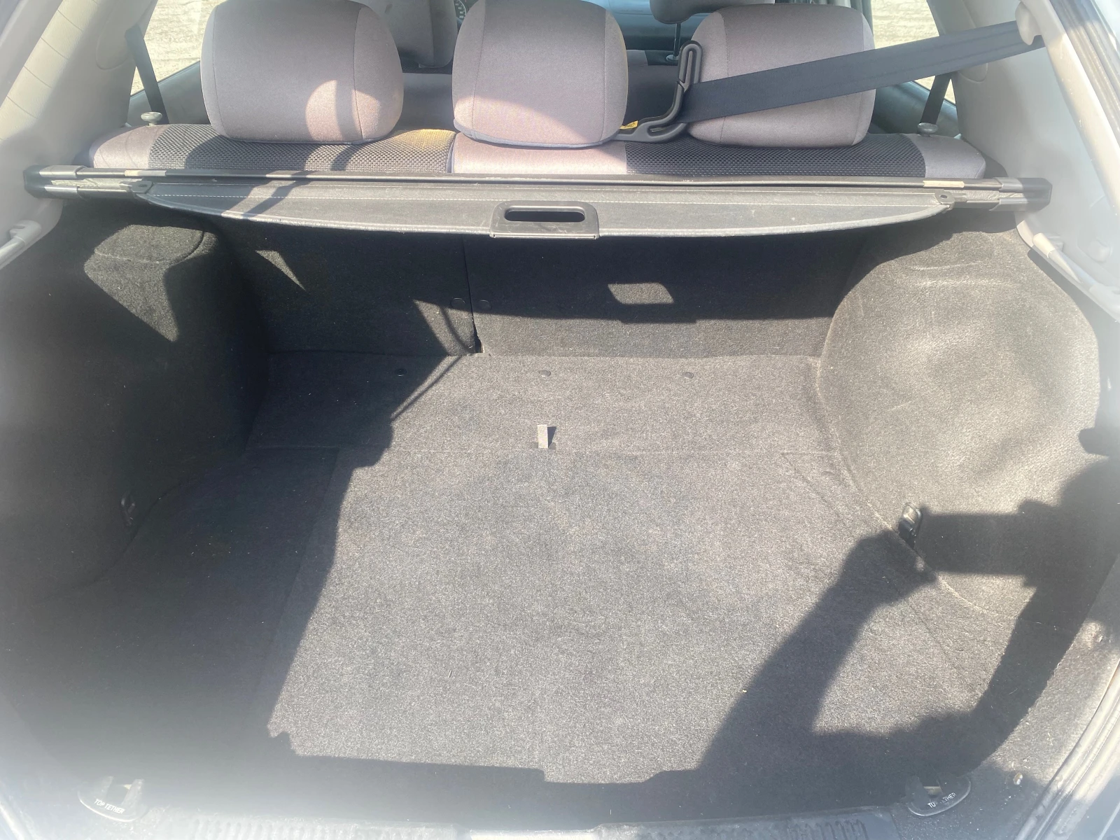 Subaru Impreza 2.0 Автомат, снимка 6 - Автомобили и джипове - 54767378