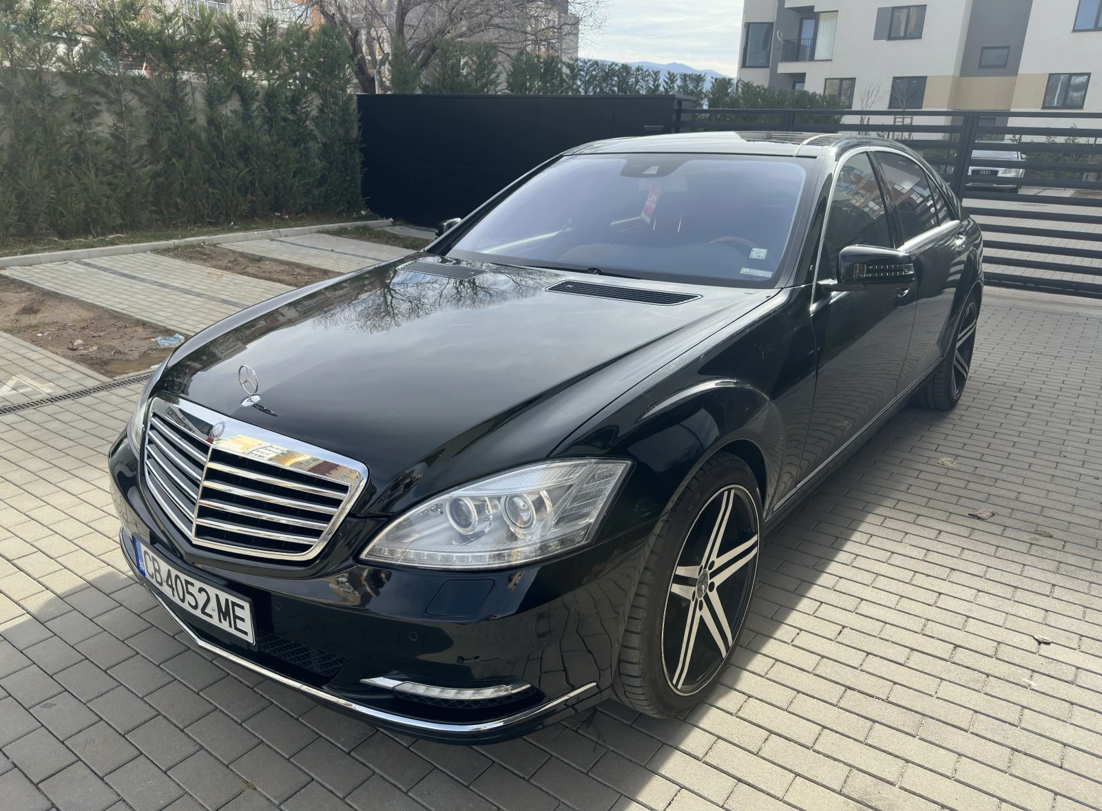 Mercedes-Benz S 500 4MATIC LONG, снимка 4 - Автомобили и джипове - 55617597