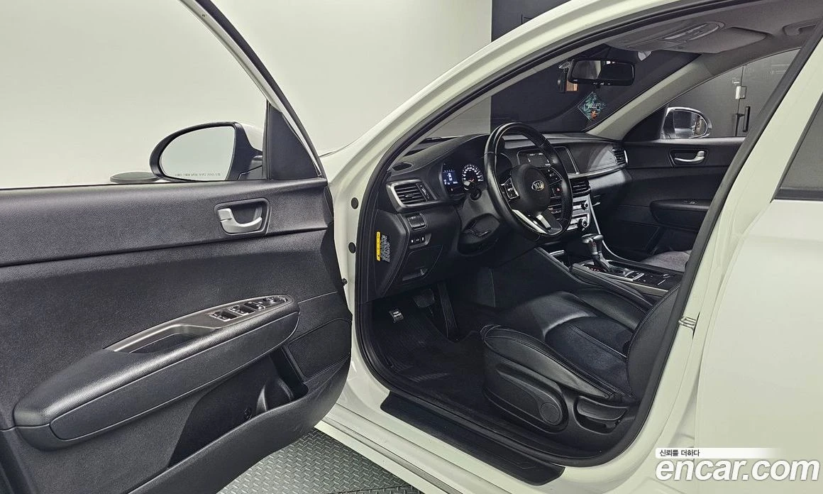 Kia K5 2.0 LPI Rental Car Luxury, снимка 10 - Автомобили и джипове - 55669074