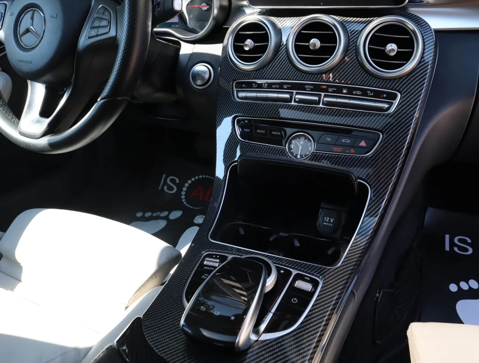 Mercedes-Benz C 250 4Matic/Мъртва точка/Камера/Подгрев/Шибедах, снимка 10 - Автомобили и джипове - 55836578