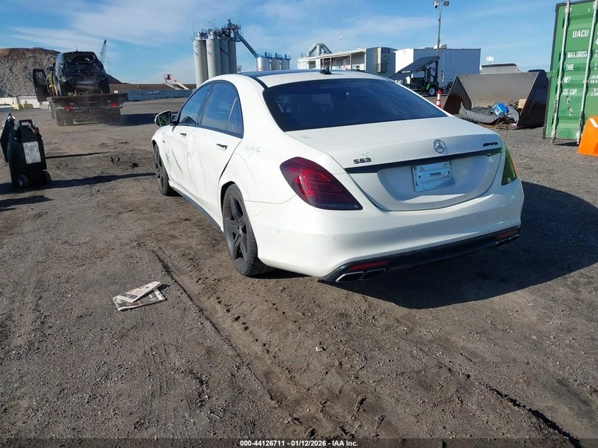 Mercedes-Benz S 63 AMG 4MATIC* BURMESTER* TV* PANO* ПОДГРЕВ* ОБДУХВАНЕ* , снимка 3 - Автомобили и джипове - 56203857
