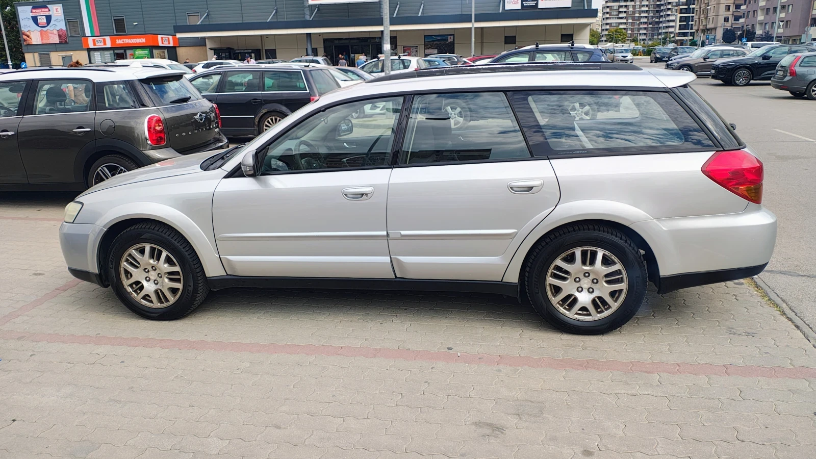 Subaru Outback 2.5, снимка 3 - Автомобили и джипове - 56230007