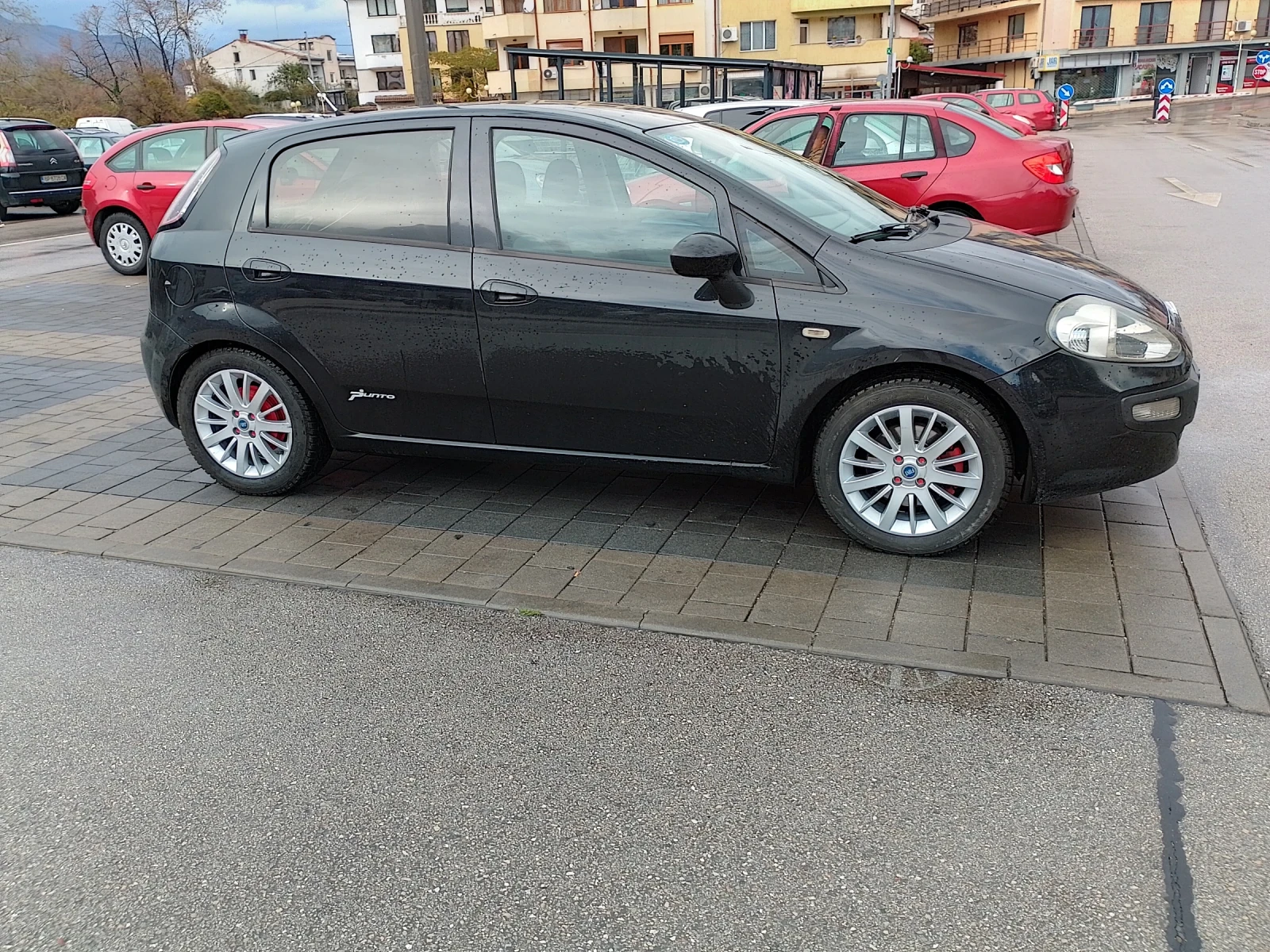 Fiat Punto 1.3 Multijet EVO, снимка 8 - Автомобили и джипове - 56261107