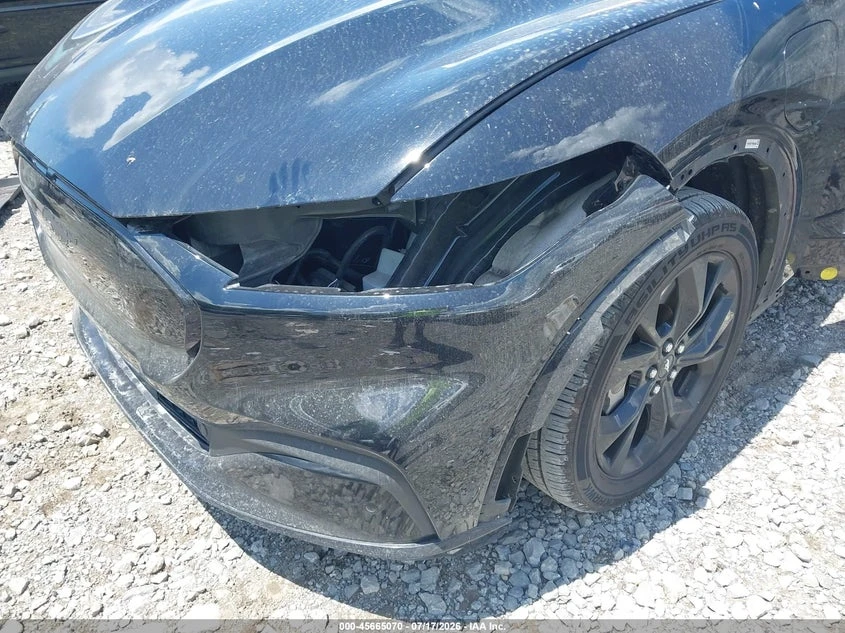 Ford Mustang Mach-E Premium, снимка 6 - Автомобили и джипове - 56484931