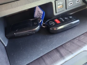 Toyota Highlander HYBRID LIMITED * * CARFAX * * АВТО КРЕДИТ  * * , снимка 11