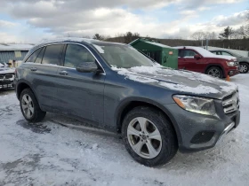  Mercedes-Benz GLC 30...