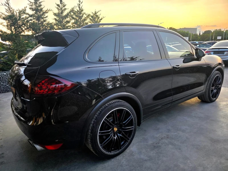 Porsche Cayenne TURBO S FULL GTS LINE ПАНОРАМА ЛИЗИНГ 100%, снимка 9 - Автомобили и джипове - 51313840