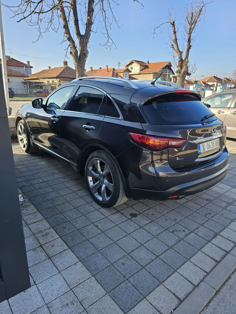 Infiniti Fx 30 SUV, снимка 5 - Автомобили и джипове - 53446244