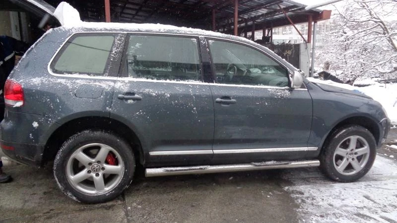 VW Touareg 5.0tdi, снимка 6 - Автомобили и джипове - 16701447