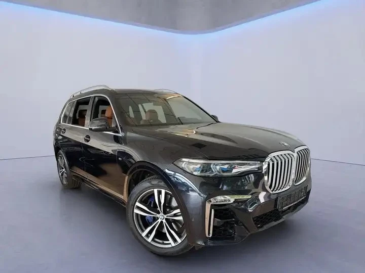 BMW X7 M-Sport - изображение 2