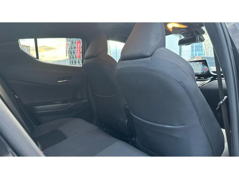 Toyota C-HR 1.8 HSD CLUB - изображение 7