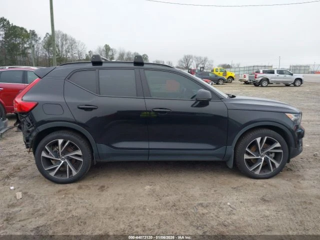 Volvo XC40 * T5* R-Design* AWD* , снимка 12 - Автомобили и джипове - 53626243