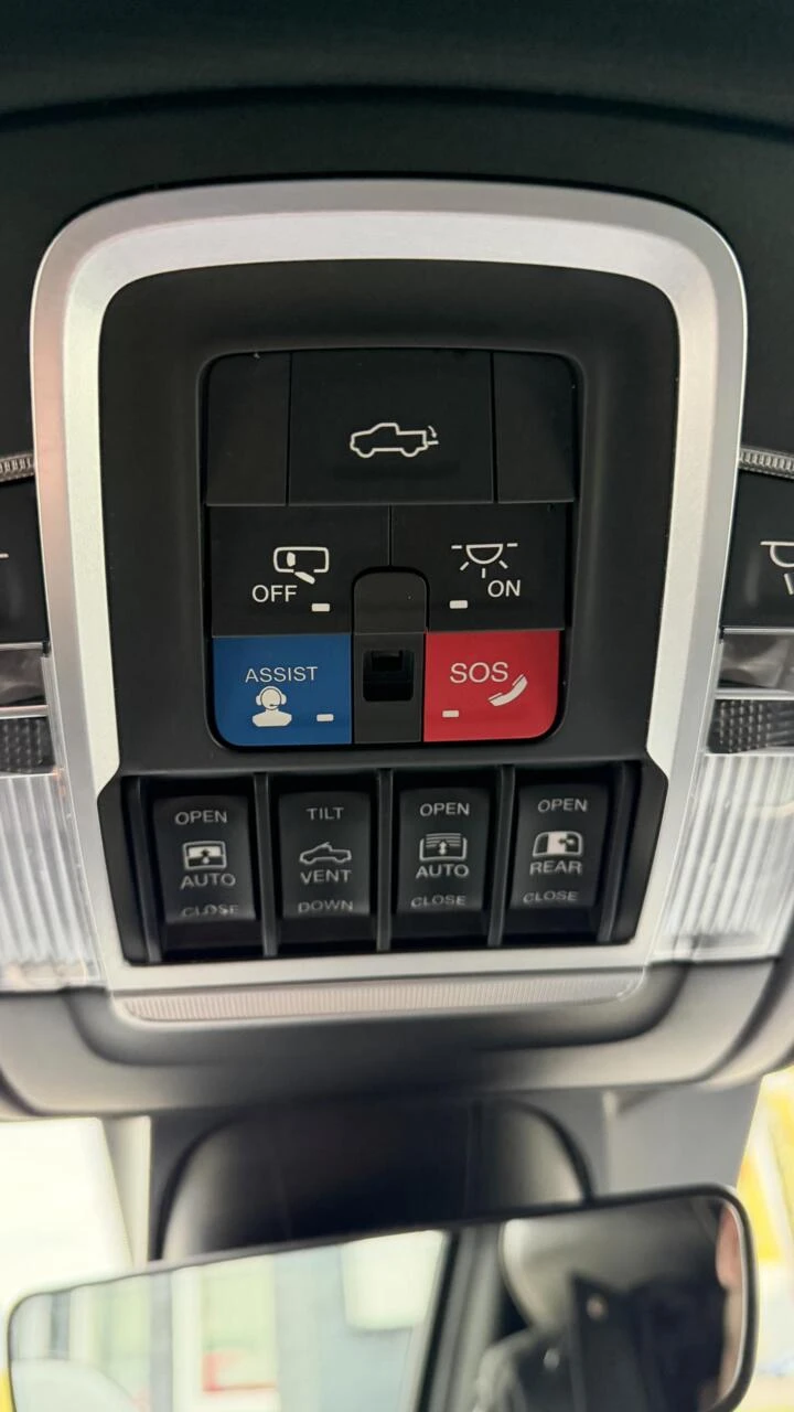Dodge RAM 1500 5.7 LIMITED АГУ, снимка 11 - Автомобили и джипове - 55638868