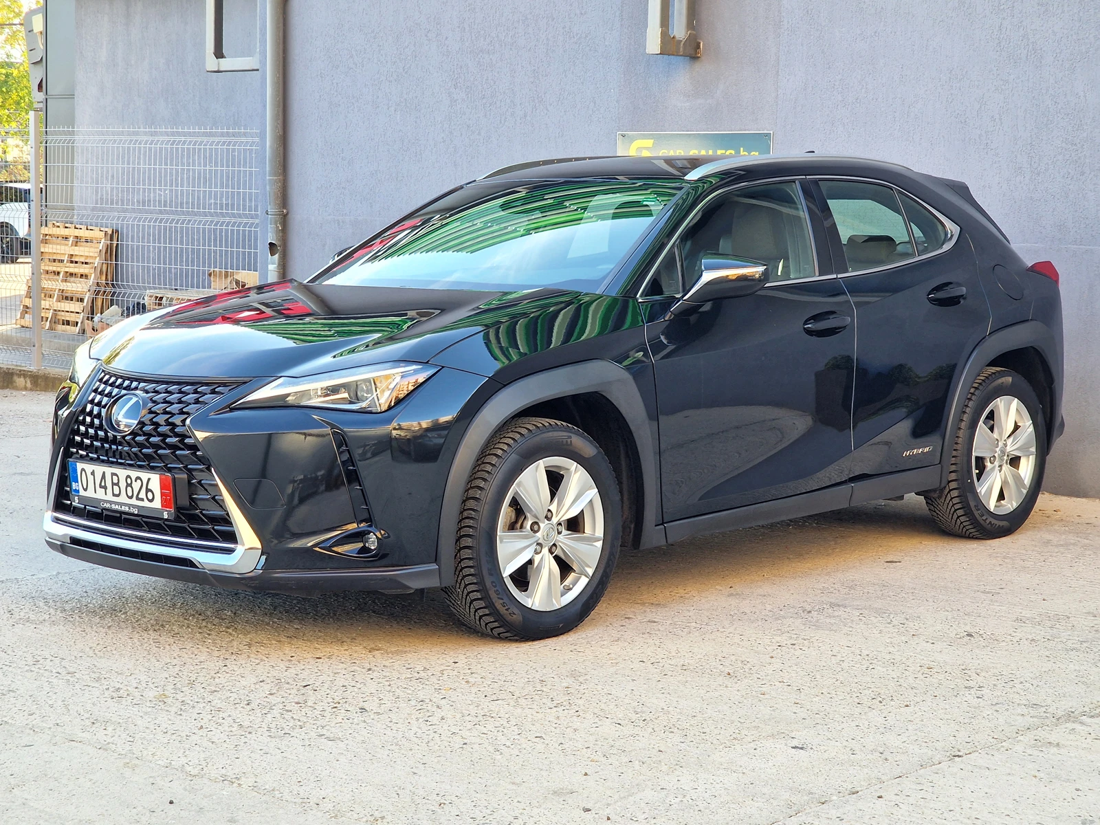 Lexus UX 250h 2.0 Hybrid в Гаранция - изображение 4