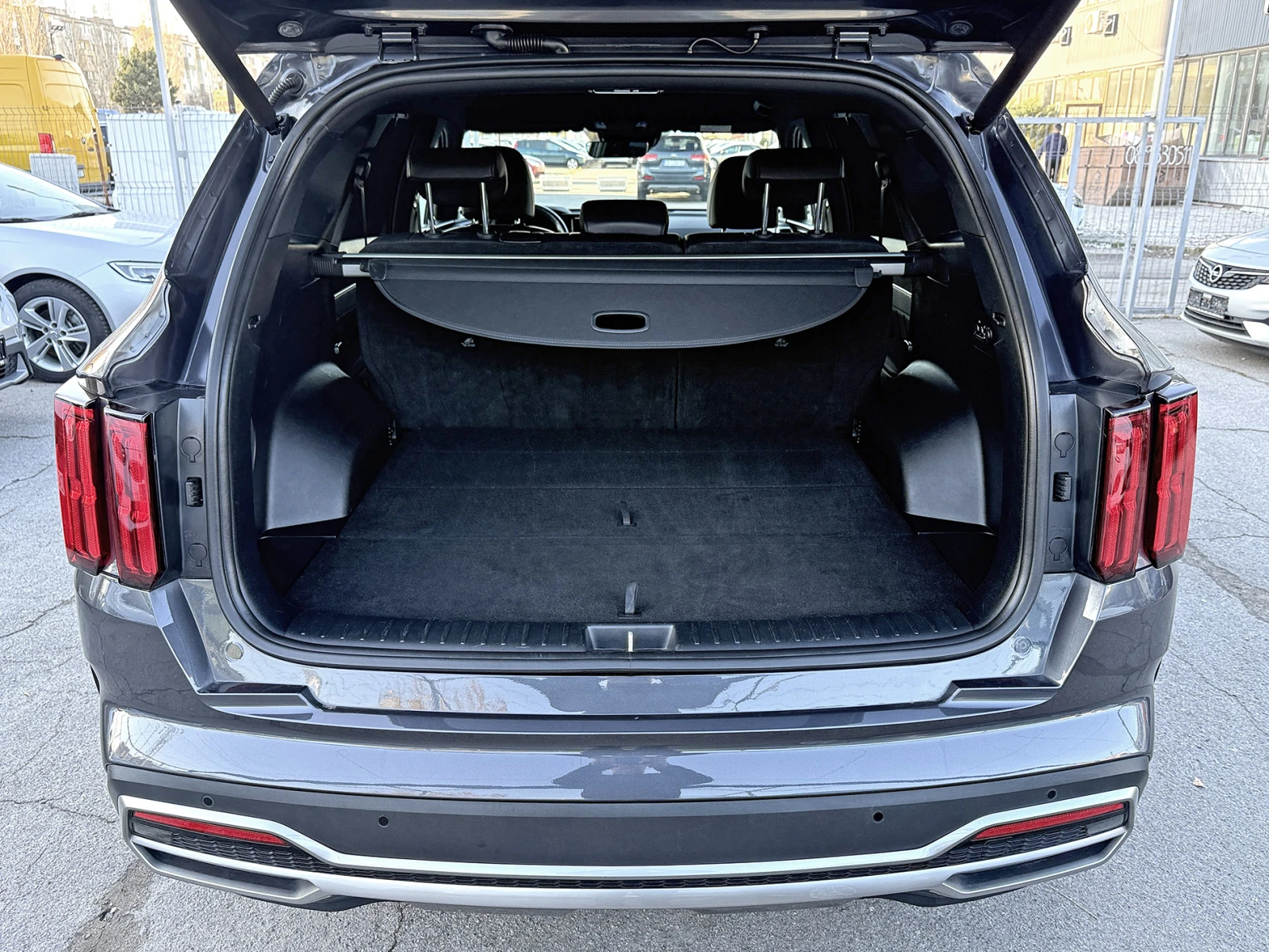 Kia Sorento 1.6 T-GDI Plug-in Hybrid AWD PLATINUM | Mobile.bg � ����������� 17