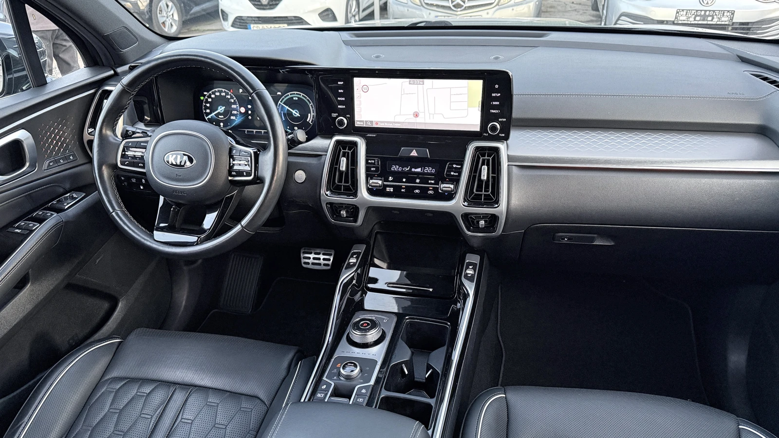 Kia Sorento 1.6 T-GDI Plug-in Hybrid AWD PLATINUM - изображение 8