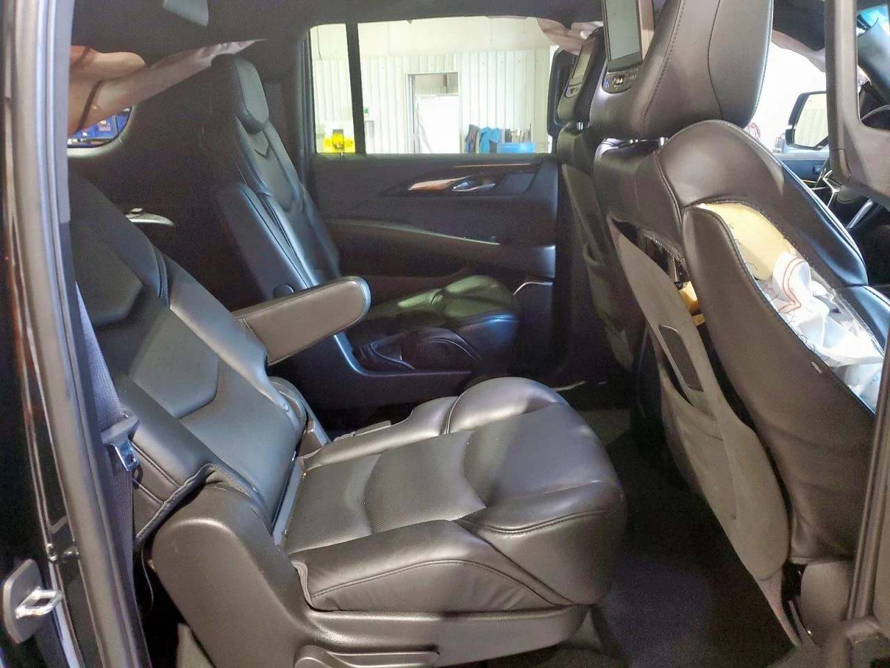 Cadillac Escalade ESV* PLATINUM* HEAD-UP* BOSE* ШИБИДАХ* ОБДУХВАНЕ - изображение 9