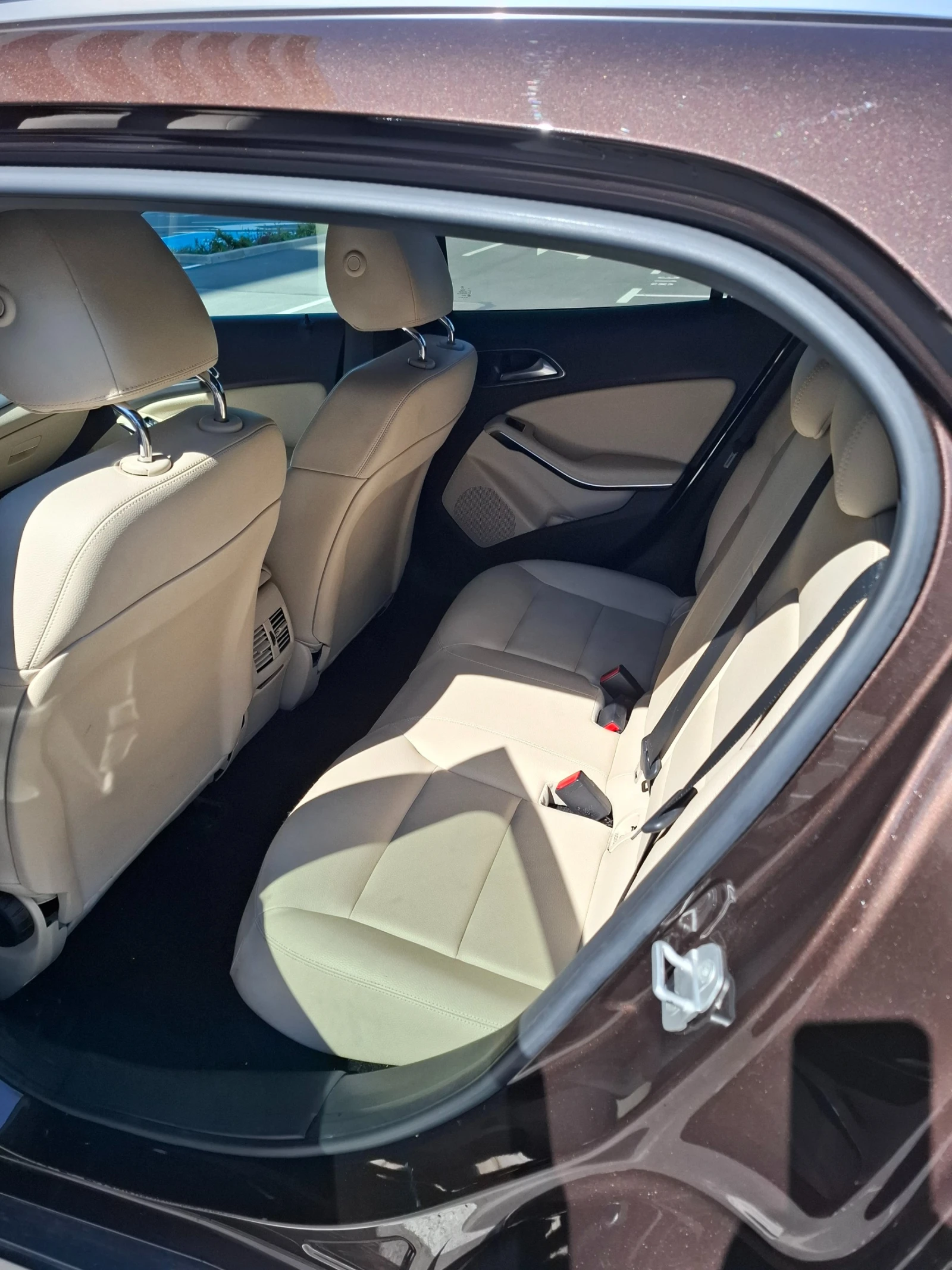 Mercedes-Benz GLA 200 1.6 � | Mobile.bg � ����������� 6