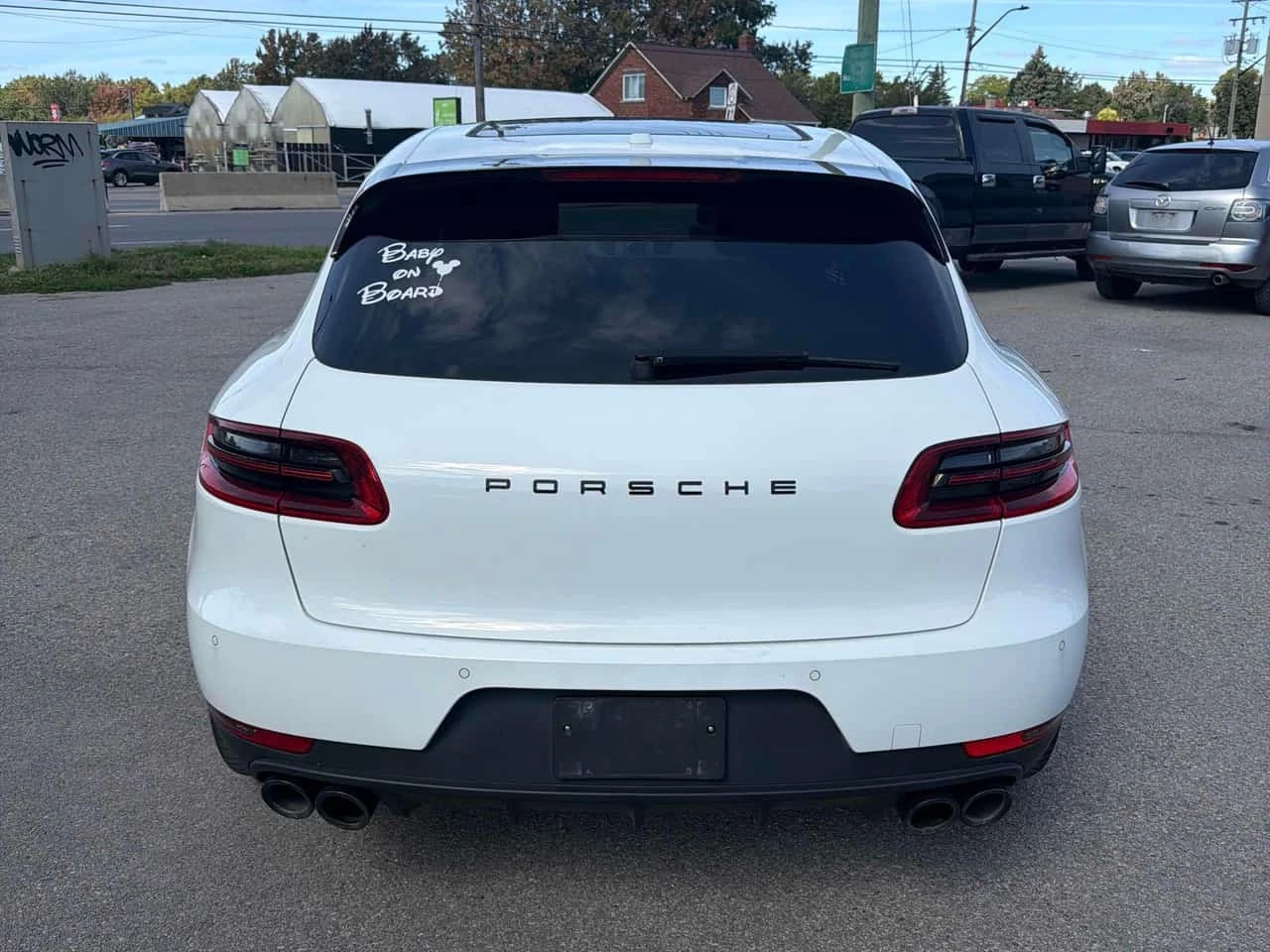 Porsche Macan AWD | CARFAX | АВТОФИНАНСИРАНЕ, снимка 5 - Автомобили и джипове - 56184073