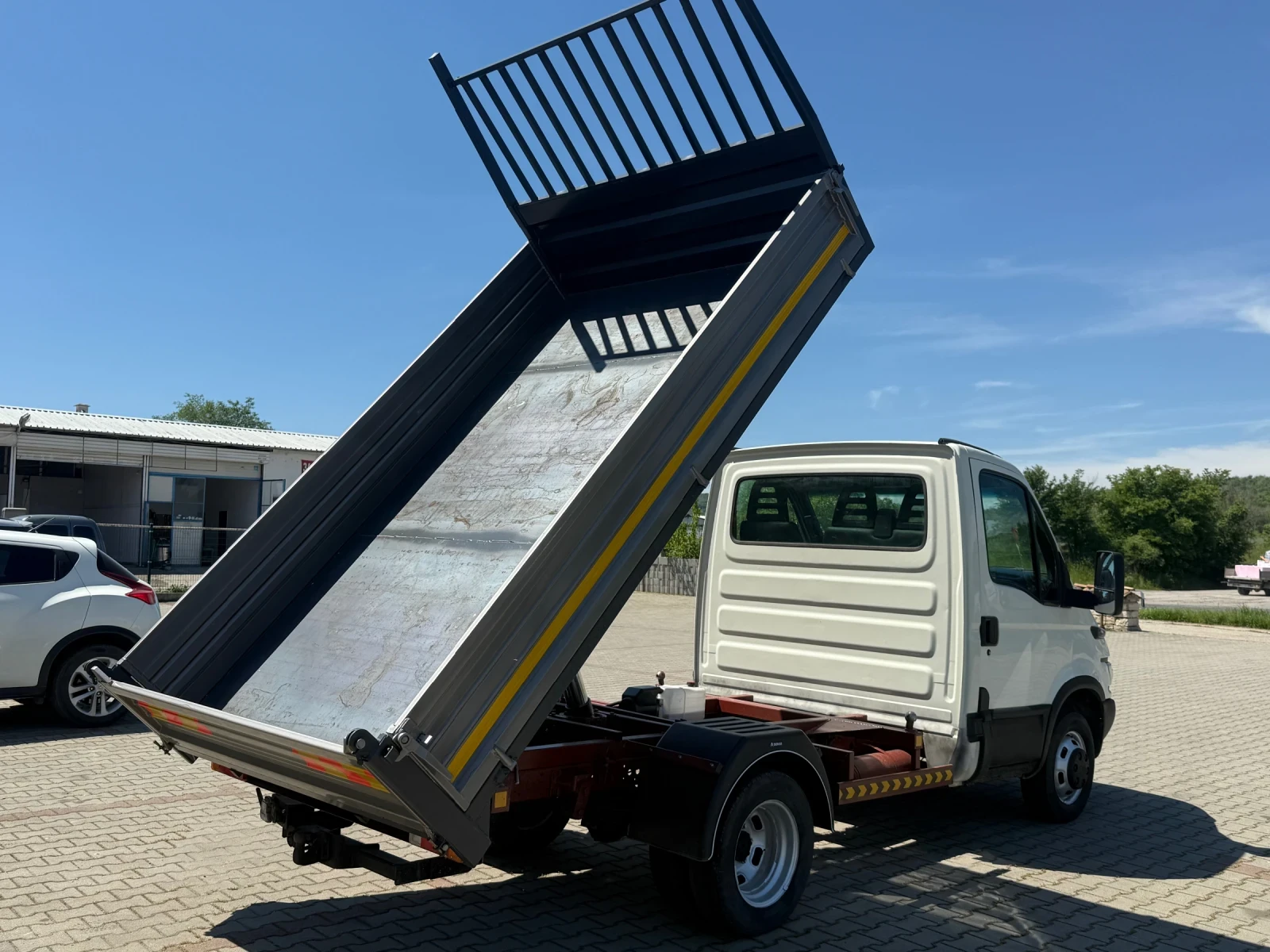 Iveco Daily 50C17 3.5T KAT Б * КЛИМА* , снимка 3 - Бусове и автобуси - 54596817