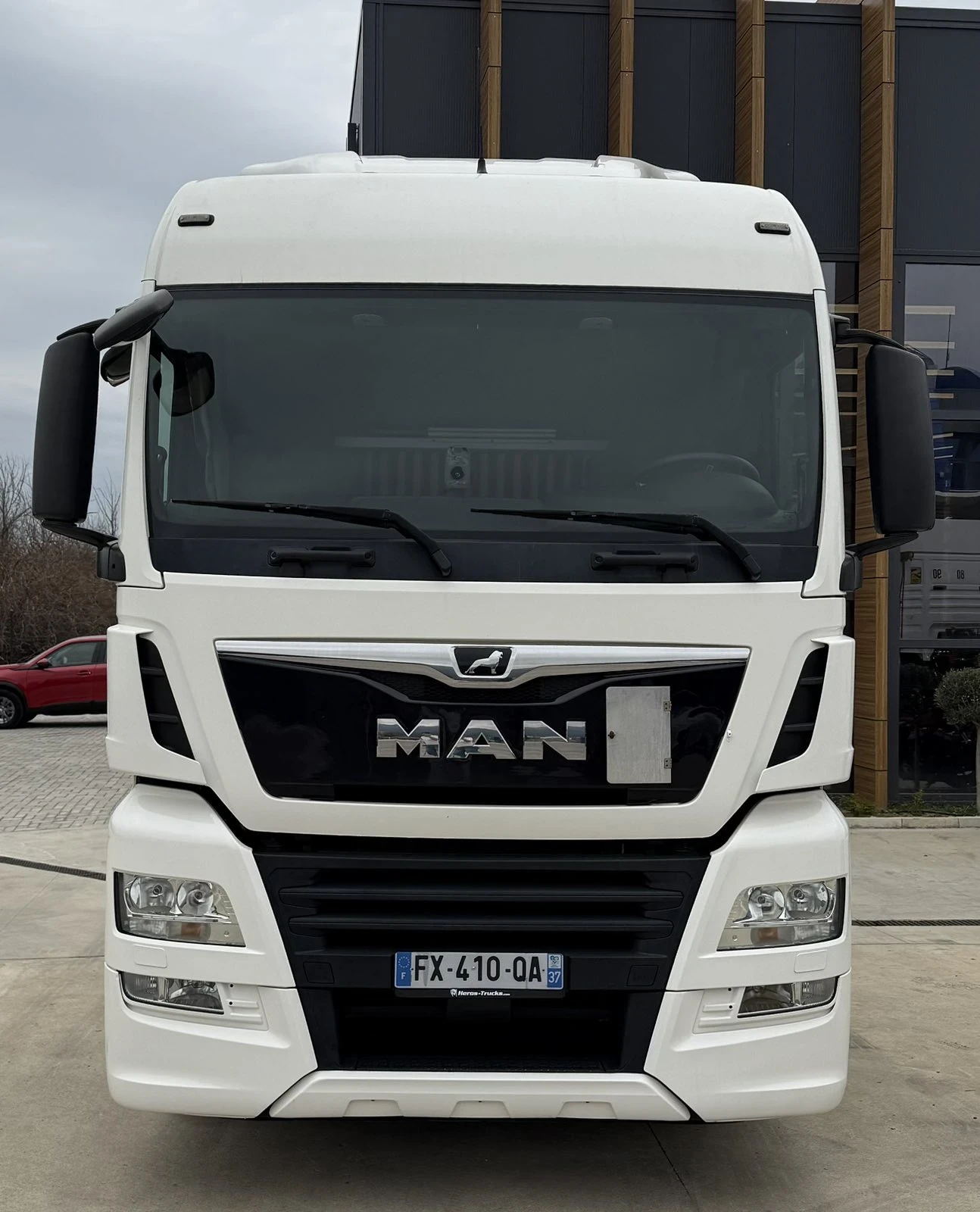 Man Tgx HEROS TRUCKS LEASING, снимка 2 - Камиони - 53928328