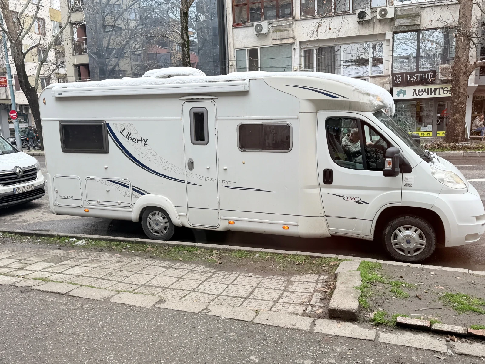 Кемпер Fiat Ducato - LMC LIBERTY 618 TI