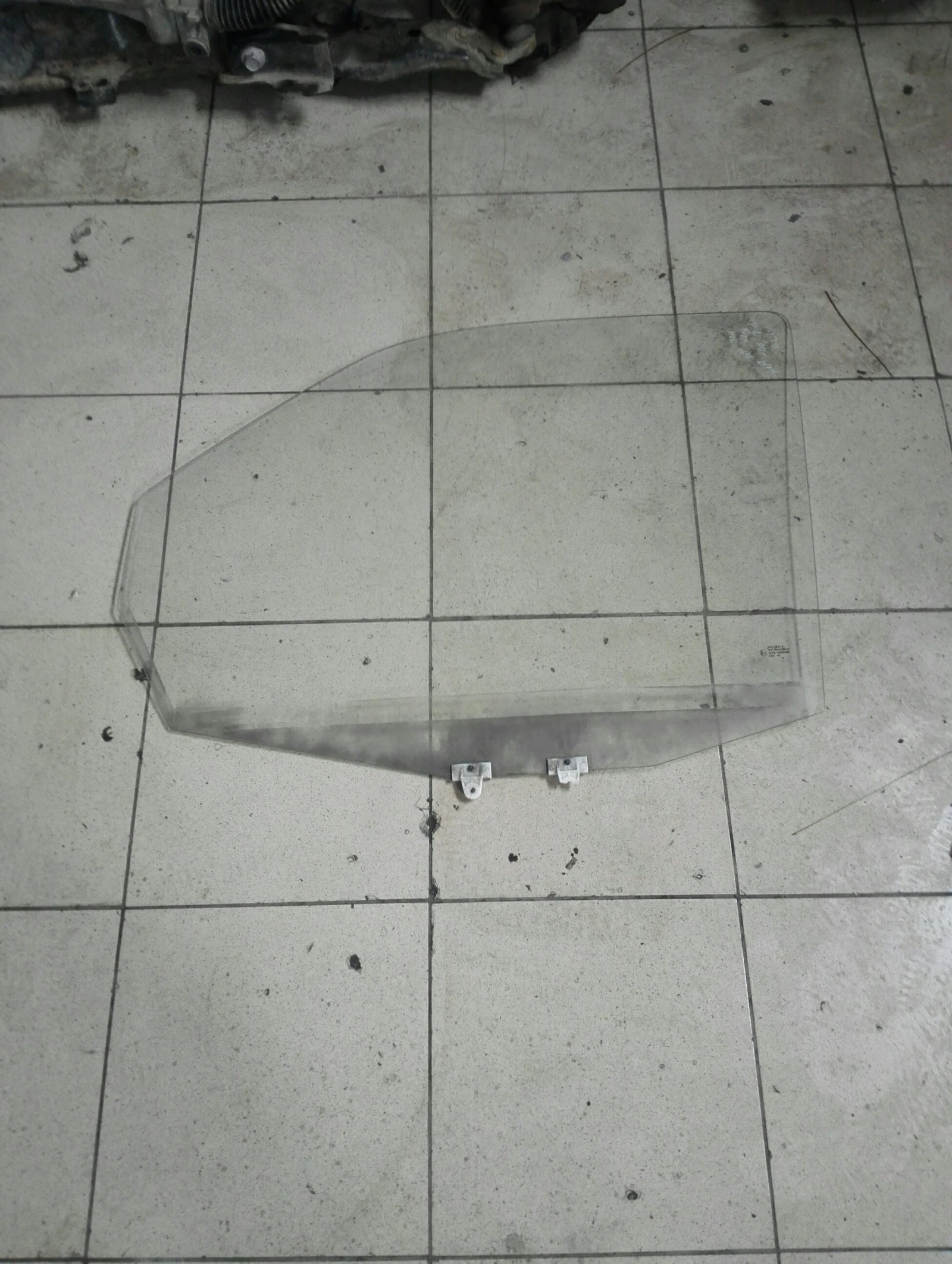 ������ ������ ���� �������� ���� 00�. | Mobile.bg � ����������� 1