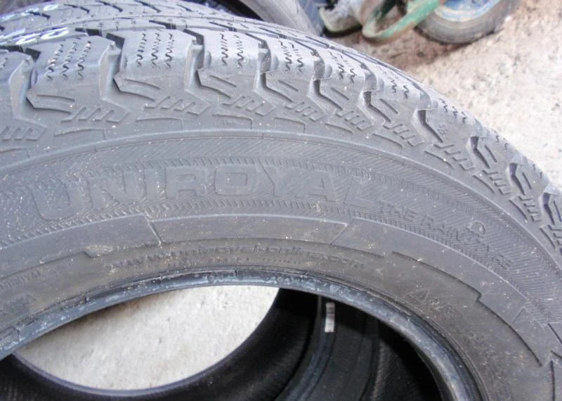 Гуми Всесезонни 225/65R16, снимка 7 - Гуми и джанти - 5387335