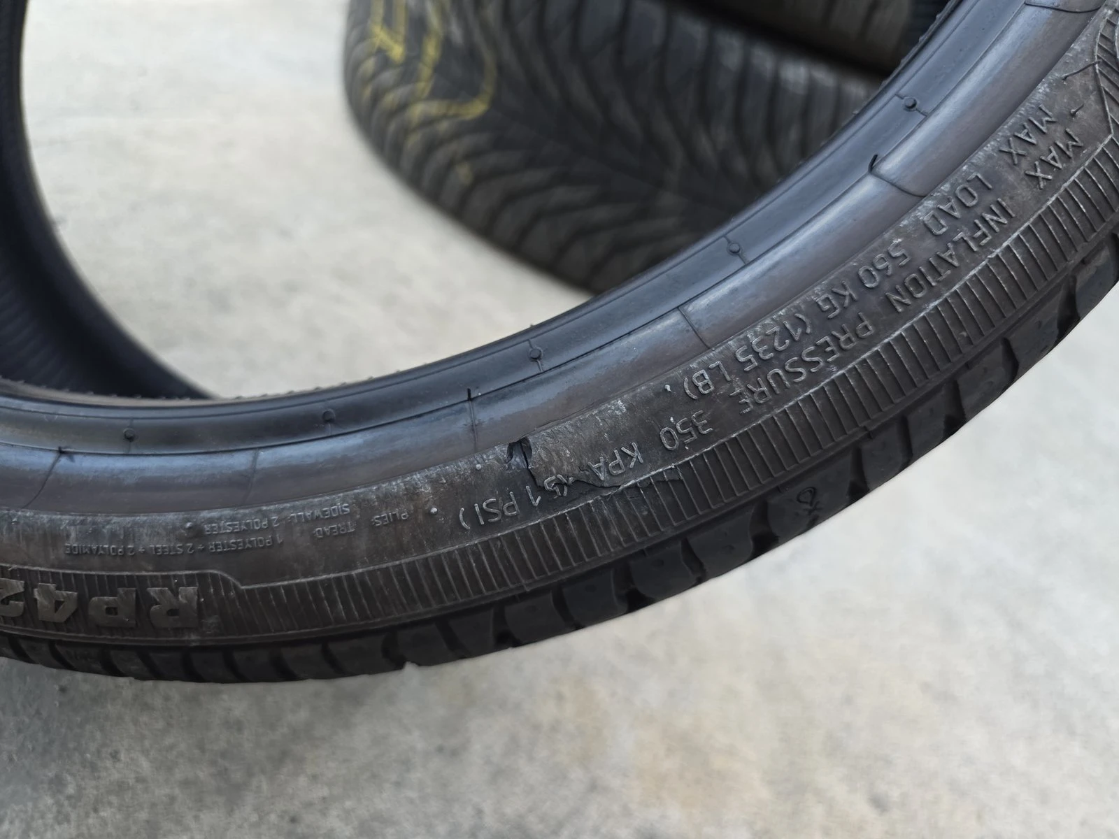Гуми Летни 225/35R19, снимка 9 - Гуми и джанти - 56730702