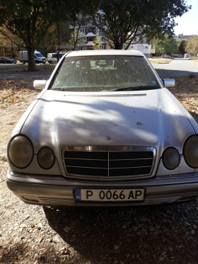 Mercedes-Benz E 250 1998, снимка 1 - Автомобили и джипове - 45342333