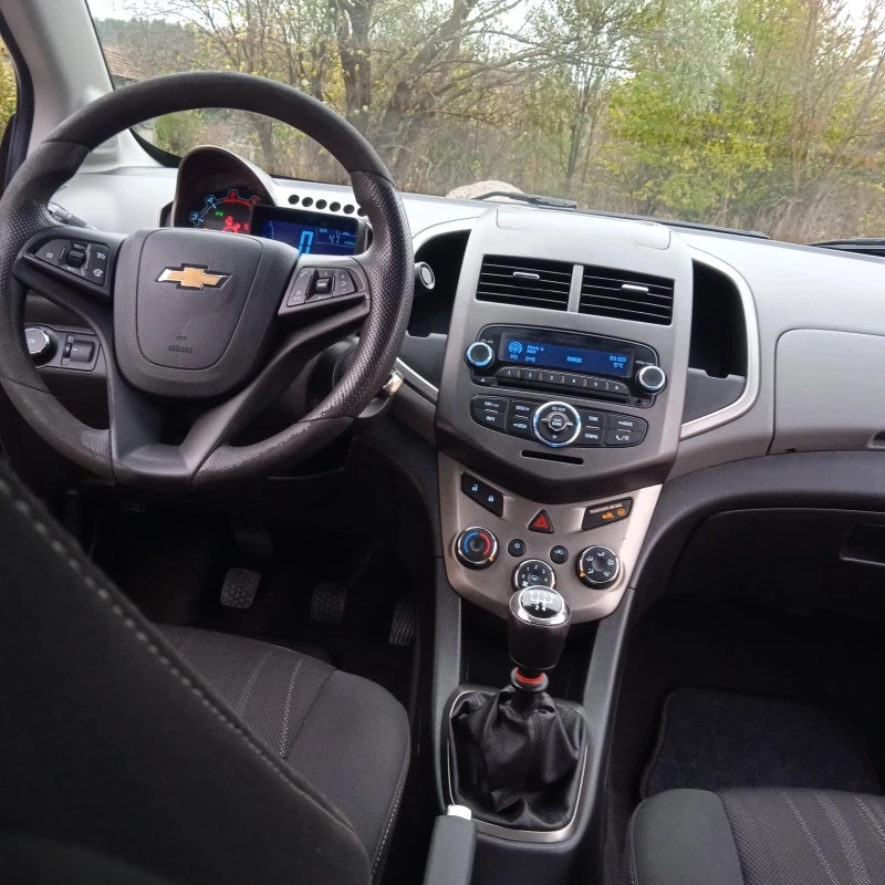 Chevrolet Aveo 1.3-D-EVRO-5-КЛИМАТРОНИК, снимка 13 - Автомобили и джипове - 43049393