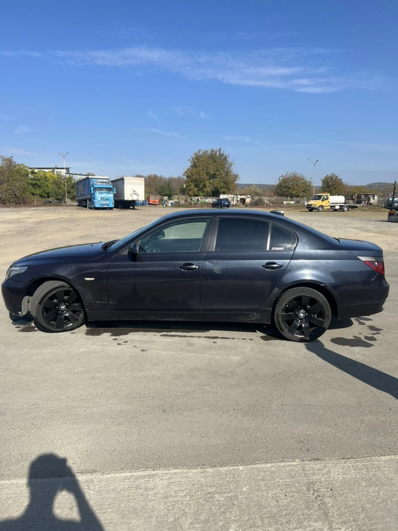 BMW 530, снимка 2 - Автомобили и джипове - 48188626