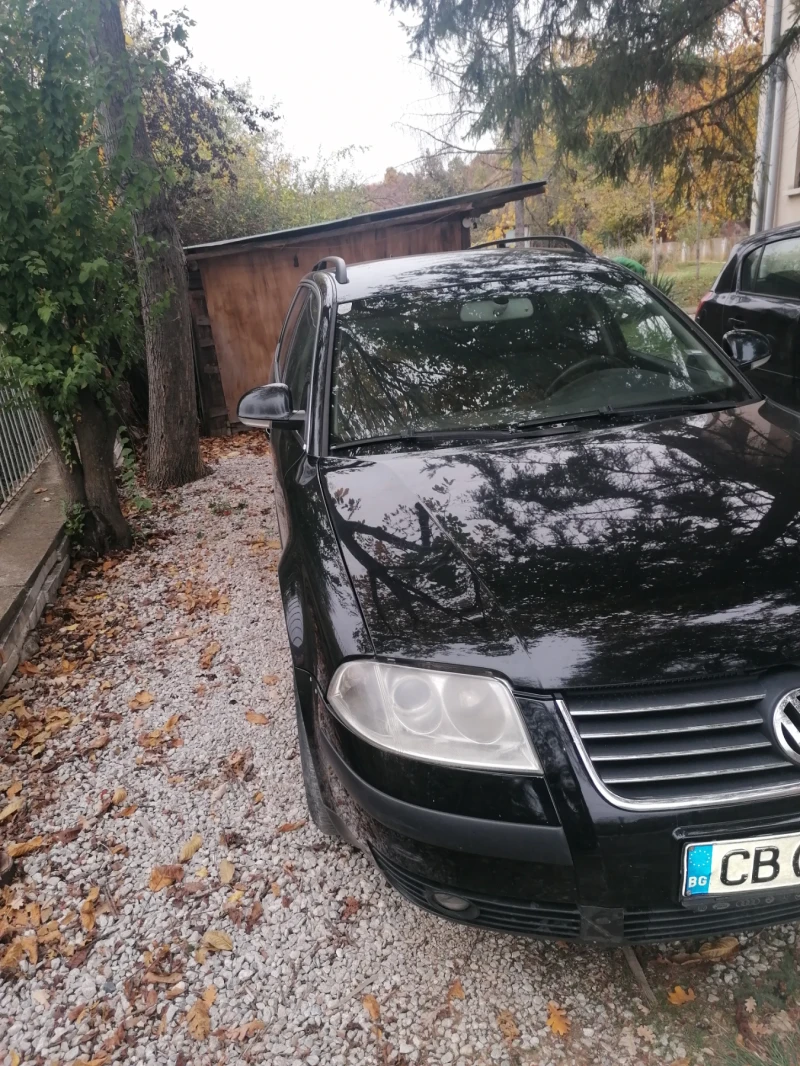 VW Passat, снимка 1 - Автомобили и джипове - 47835657