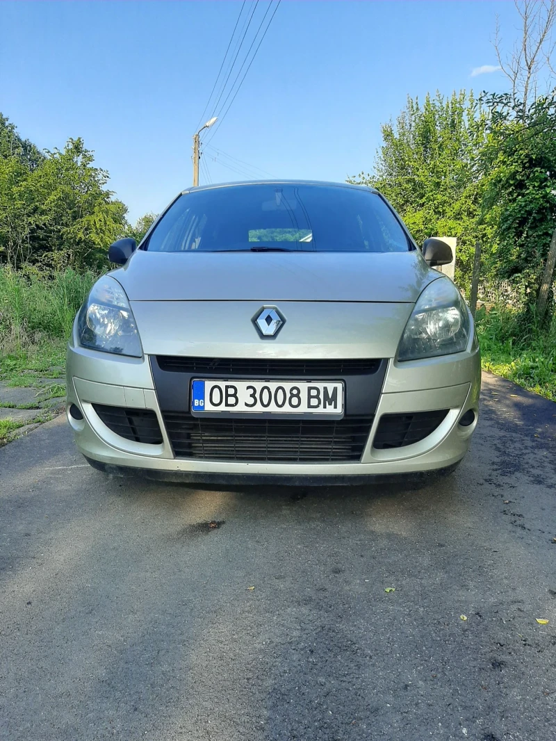 Renault Scenic, снимка 1 - Автомобили и джипове - 48507750