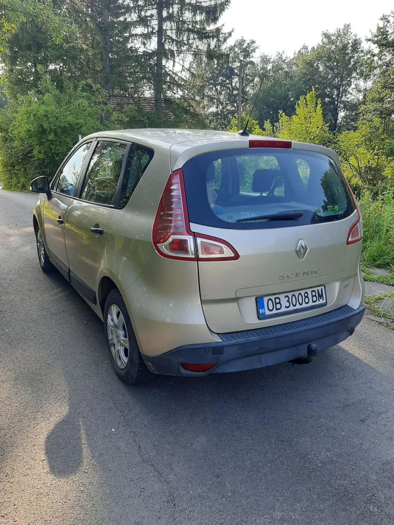 Renault Scenic, снимка 4 - Автомобили и джипове - 48507750