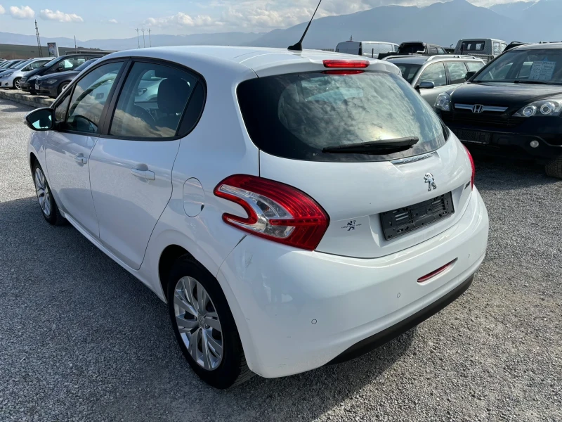 Peugeot 208 1.4 VTi Метан, снимка 5 - Автомобили и джипове - 49313500