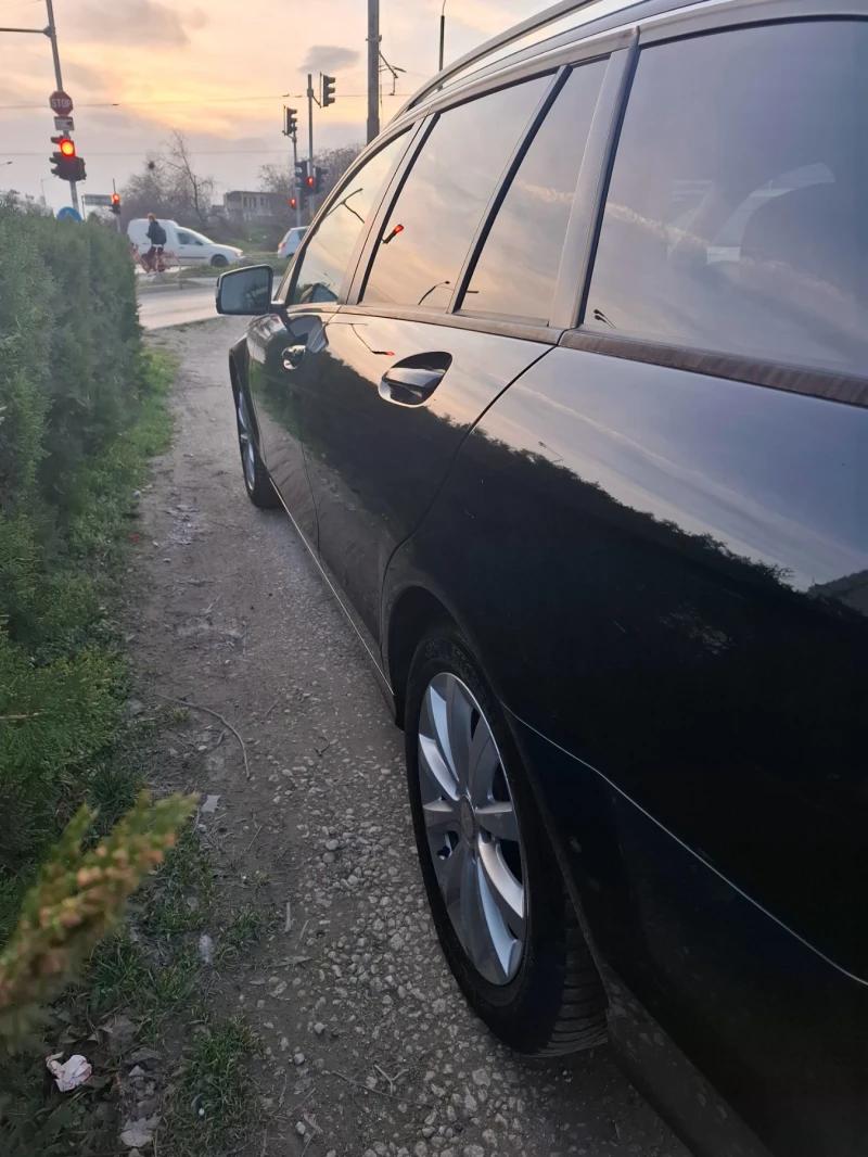 Mercedes-Benz C 200, снимка 6 - Автомобили и джипове - 49454771